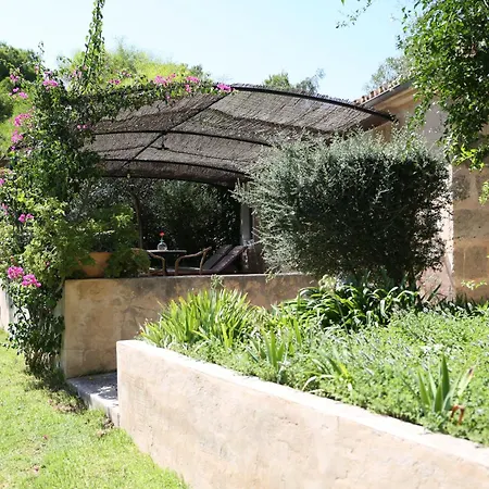Oliver Moragues Grandhouse & Vineyard Algaida (Mallorca)