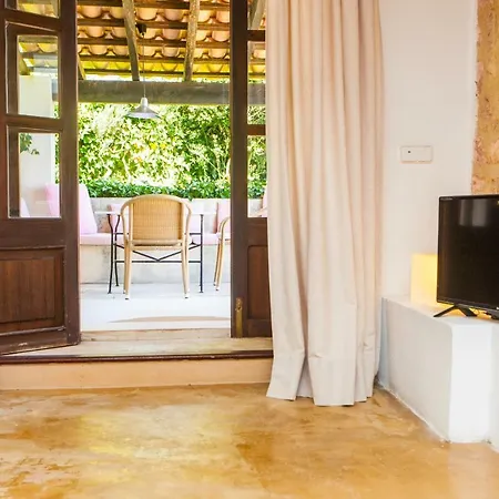 Oliver Moragues Grandhouse & Vineyard Algaida (Mallorca)