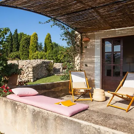 Oliver Moragues Grandhouse & Vineyard *