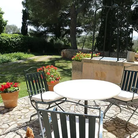Oliver Moragues Grandhouse & Vineyard Country house