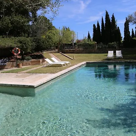 Oliver Moragues Grandhouse & Vineyard *