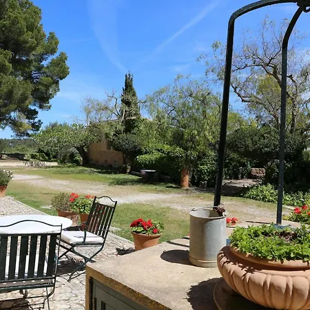 Country house Oliver Moragues Grandhouse & Vineyard