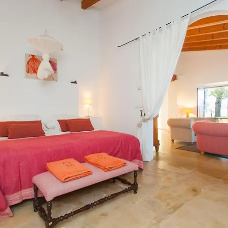 Gospodarstwo wiejskie Oliver Moragues Grandhouse & Vineyard
