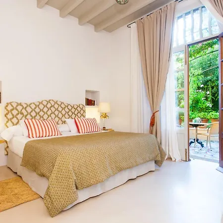 Gospodarstwo wiejskie Oliver Moragues Grandhouse & Vineyard