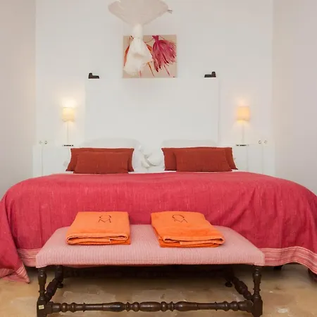 Oliver Moragues Grandhouse & Vineyard